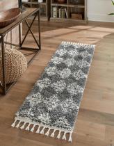 Contemporary Shoulens Area Rug Collection
